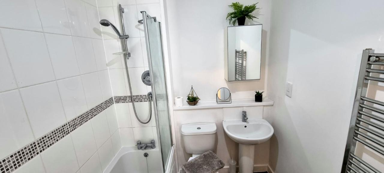 360 Serviced Accommodations - Colchester Marine Quay - 1 Double Bedroom Apartment Εξωτερικό φωτογραφία