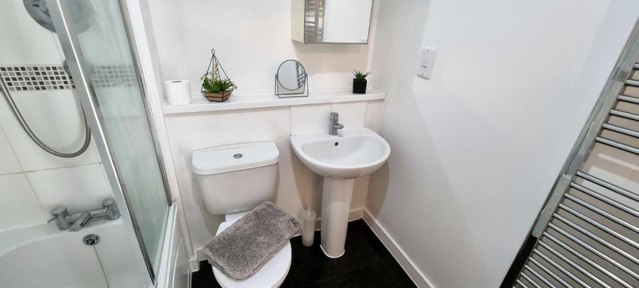 360 Serviced Accommodations - Colchester Marine Quay - 1 Double Bedroom Apartment Εξωτερικό φωτογραφία